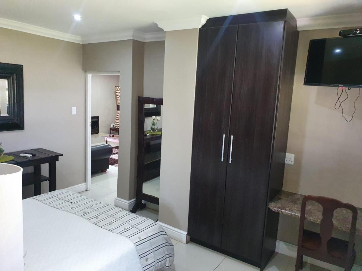 Uitenhage Mi Casa Guest House מראה חיצוני תמונה